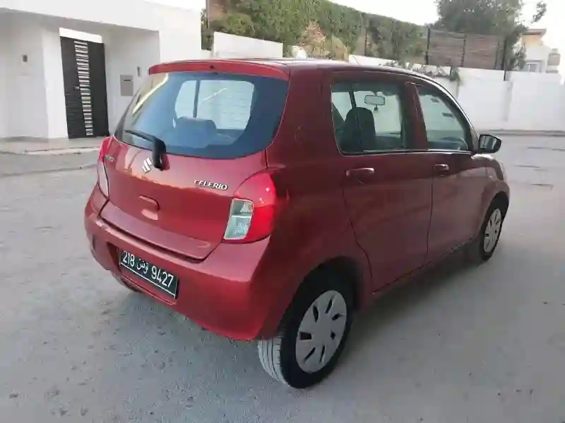 Suzuki Celerio Première Main EN État Neuf - Vue 1