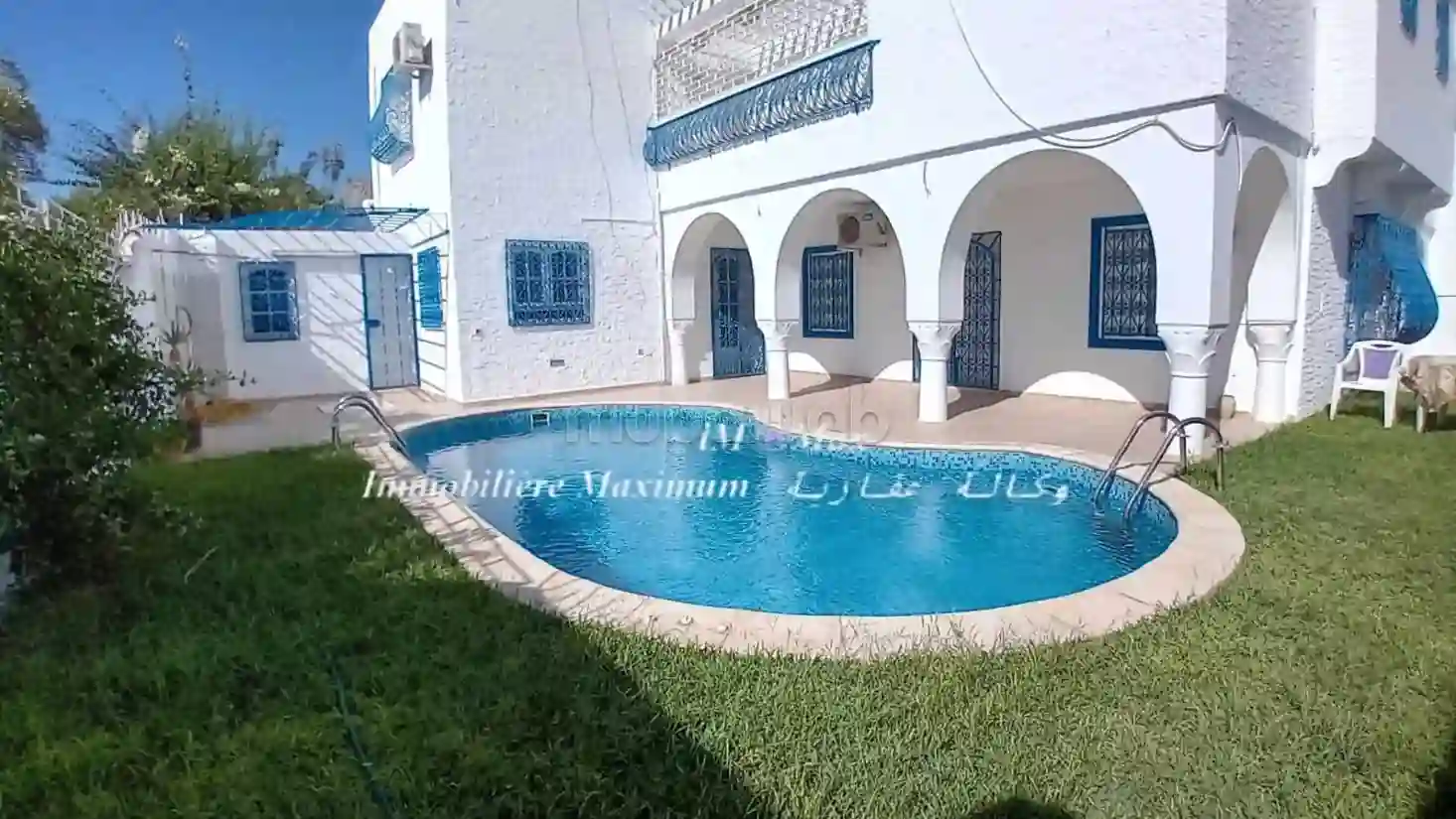 Location Estivale Villa Avec Puscine Hnord