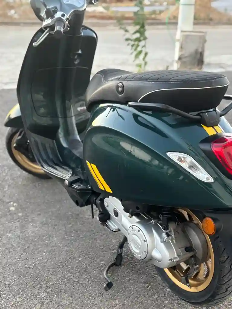Piaggio Sprint 50cc 4t💚💛 - Vue 4