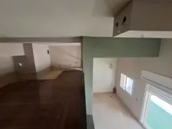 À Louer – Spacieux Local Commercial de 80 m² Avec Mezzanine à mou