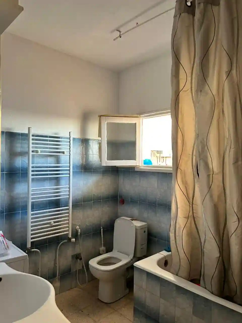 App Dans la Centre de la Manouba Kobet Nhas à La Mannouba - Vue 1