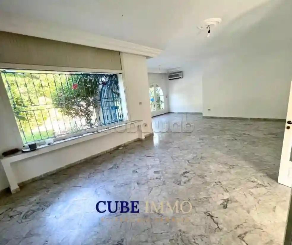 À Louer Villa au Charme Tunisien - Vue 2