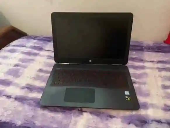Pc Gaming Portable à Le Bardo - Vue 1