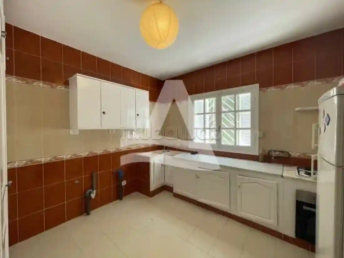 Etage de Villa S4 à Louer à la Marsa - Vue 1