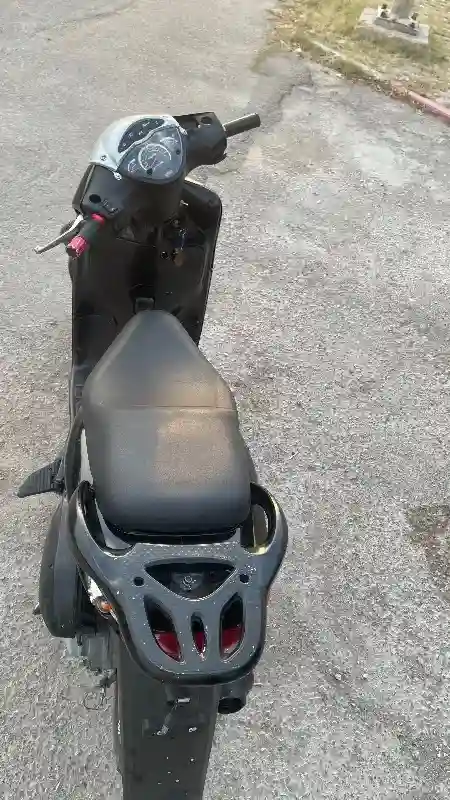 Moto Machlh Rabi Barek - Vue 3