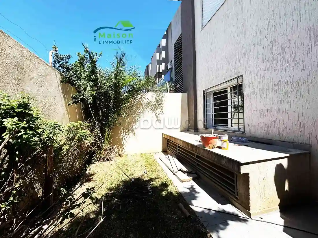 A Louer Appart S1 Avec Jardin à Chotrana 1 - Vue 1