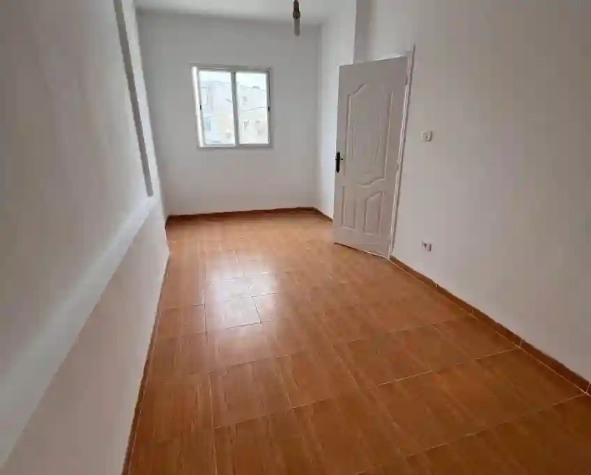 Charmante Maison au 1 Étage - Vue 6