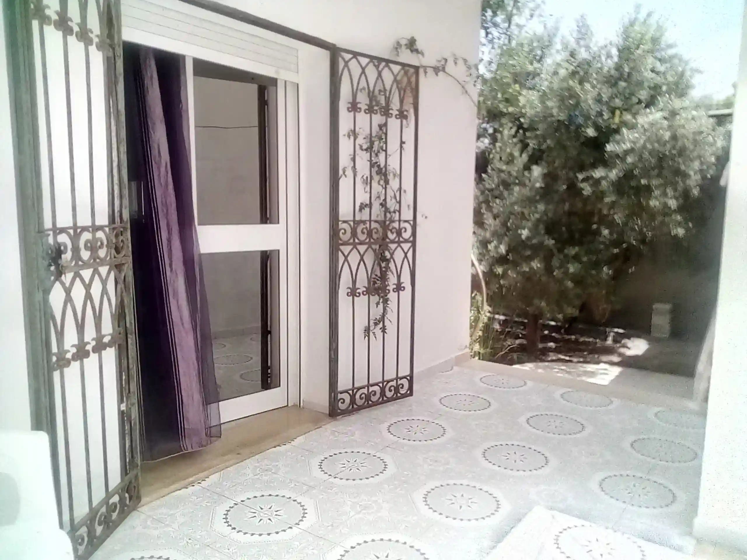 Grande Villa Magnifique Bien Aérée Avec Jardin à Hammam El Ghezaz - Vue 1