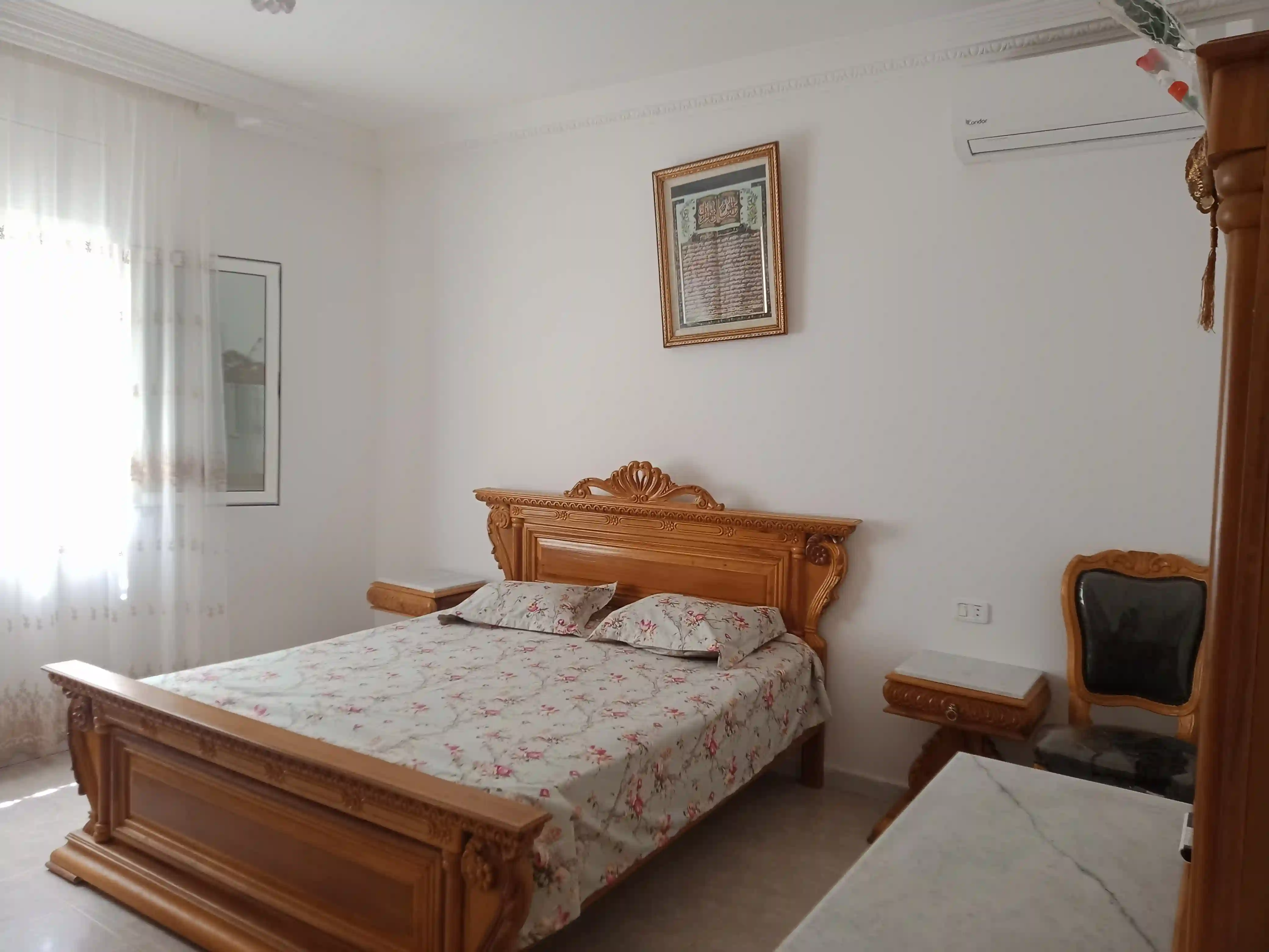Grande Villa Magnifique Bien Aérée Avec Jardin à Hammam El Ghezaz - Vue 4