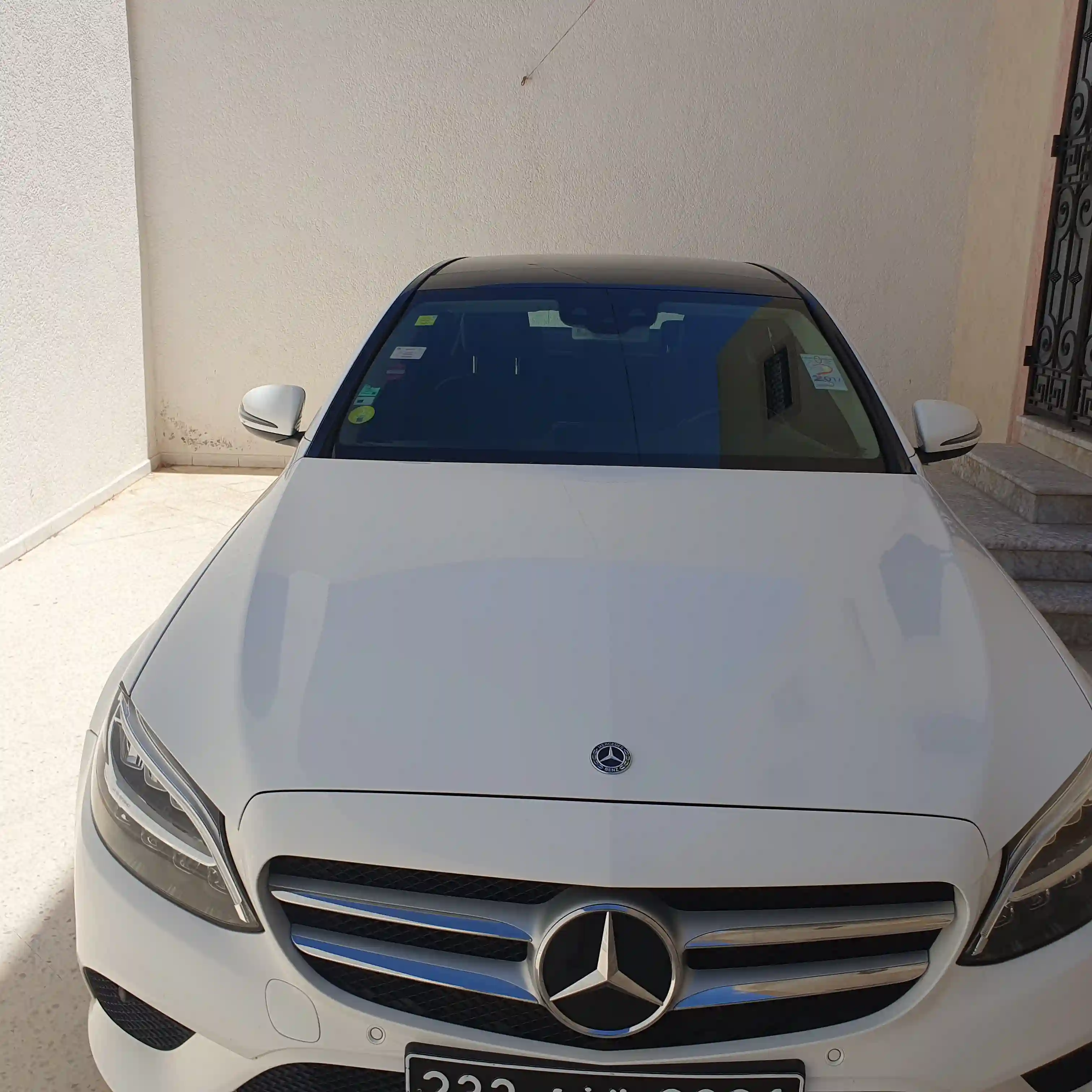 Mercedes Presque Neuve Importée de France à Cite Bir Ali Hellal - Vue 2