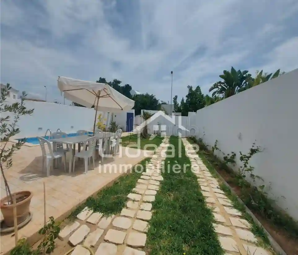 Villa Avec Piscine Location Estivale - Vue 1