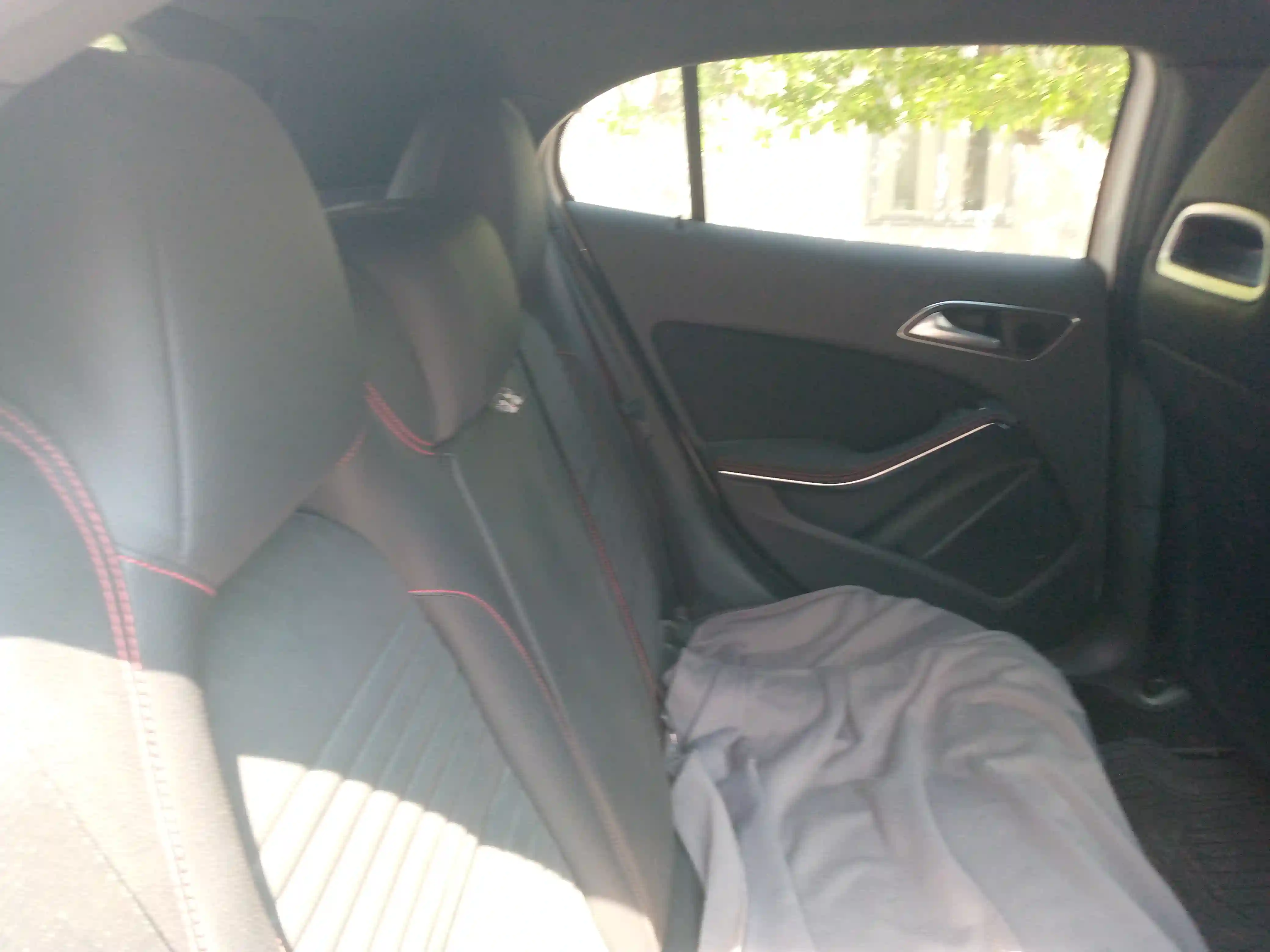 Mercedes Gla - Vue 4