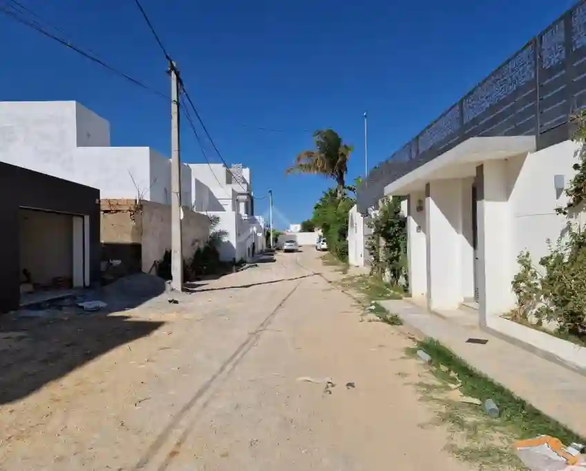 Terrain Constructible de 520 m² à Mrezga à Vendre 51355351 - Vue 1