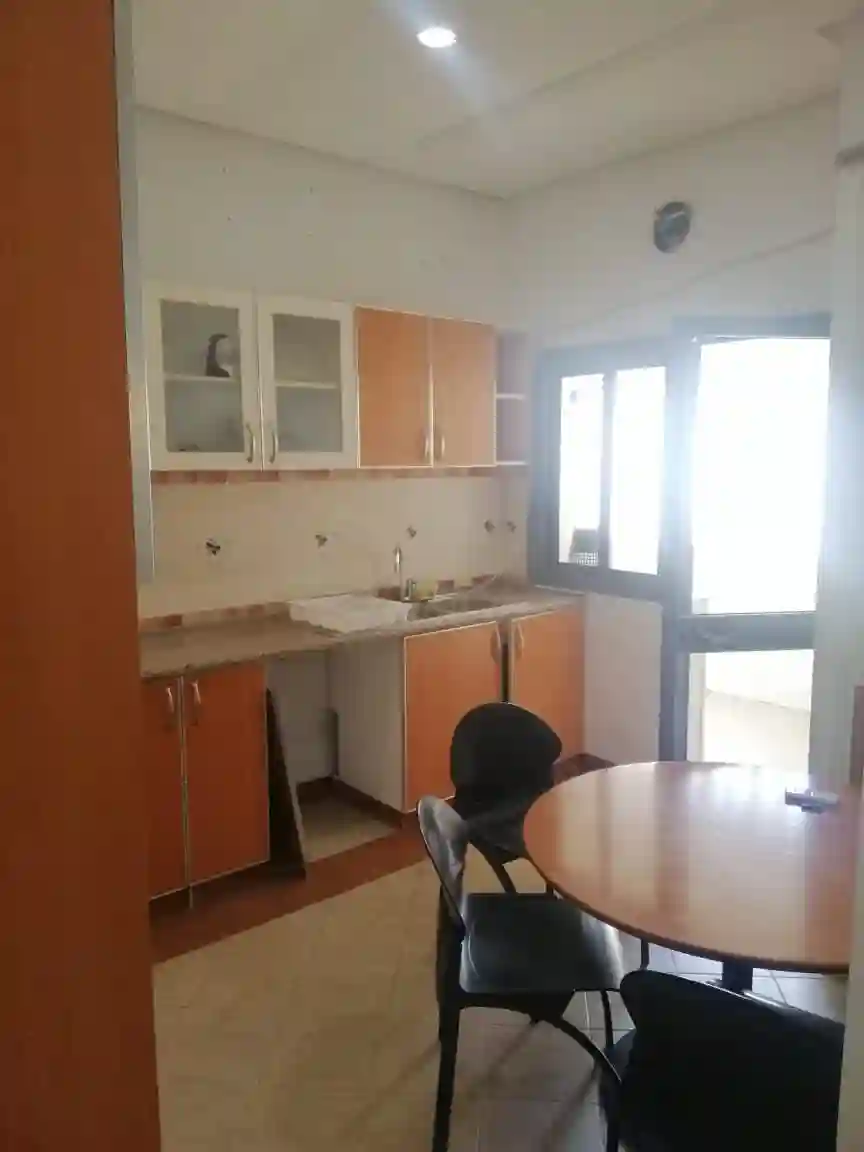 Bureau Meublé ou Vide 4 Pièces au lac 1 à Berge Du Lac - Vue 4