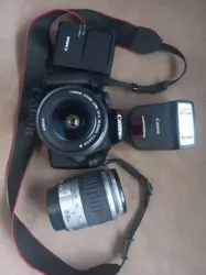 Canon 1100 Avec 2 Objectifs et Flash à El Kram