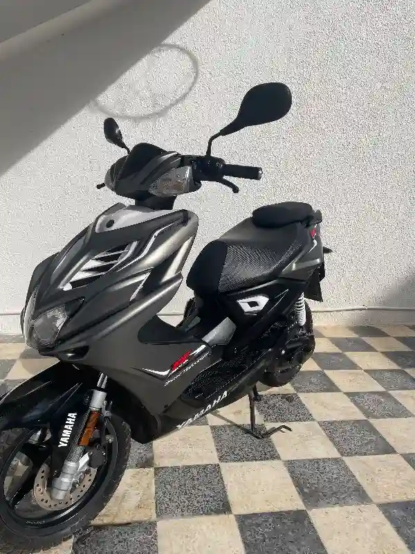 Yamaha Nitro Nouveau Modele (2017) - Vue 2
