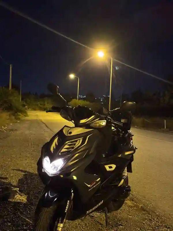 Yamaha Nitro Nouveau Modele (2017) - Vue 4