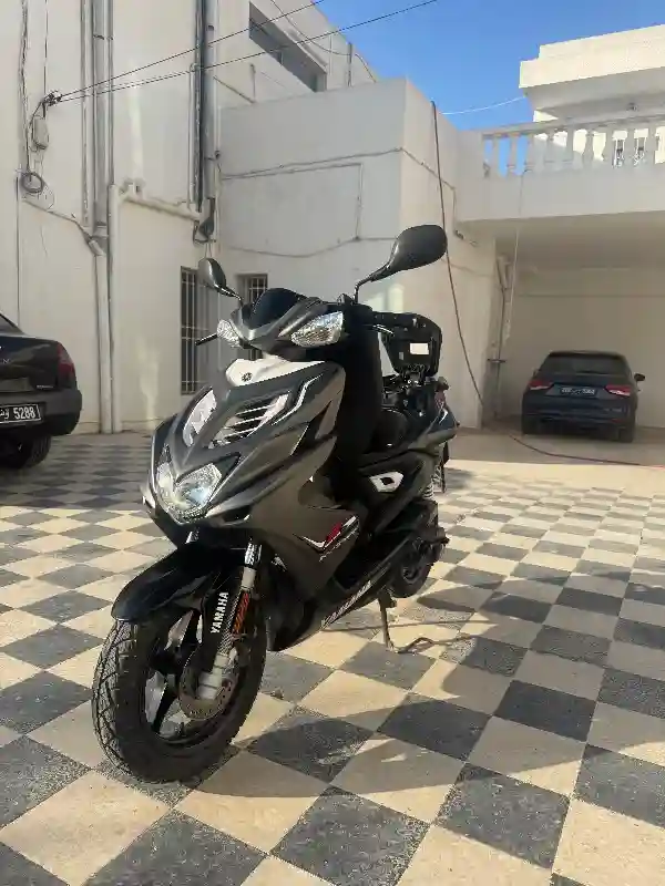 Yamaha Nitro Nouveau Modele (2017) - Vue 5