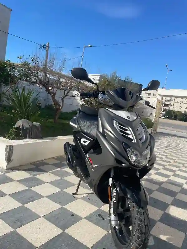 Yamaha Nitro Nouveau Modele (2017) - Vue 6
