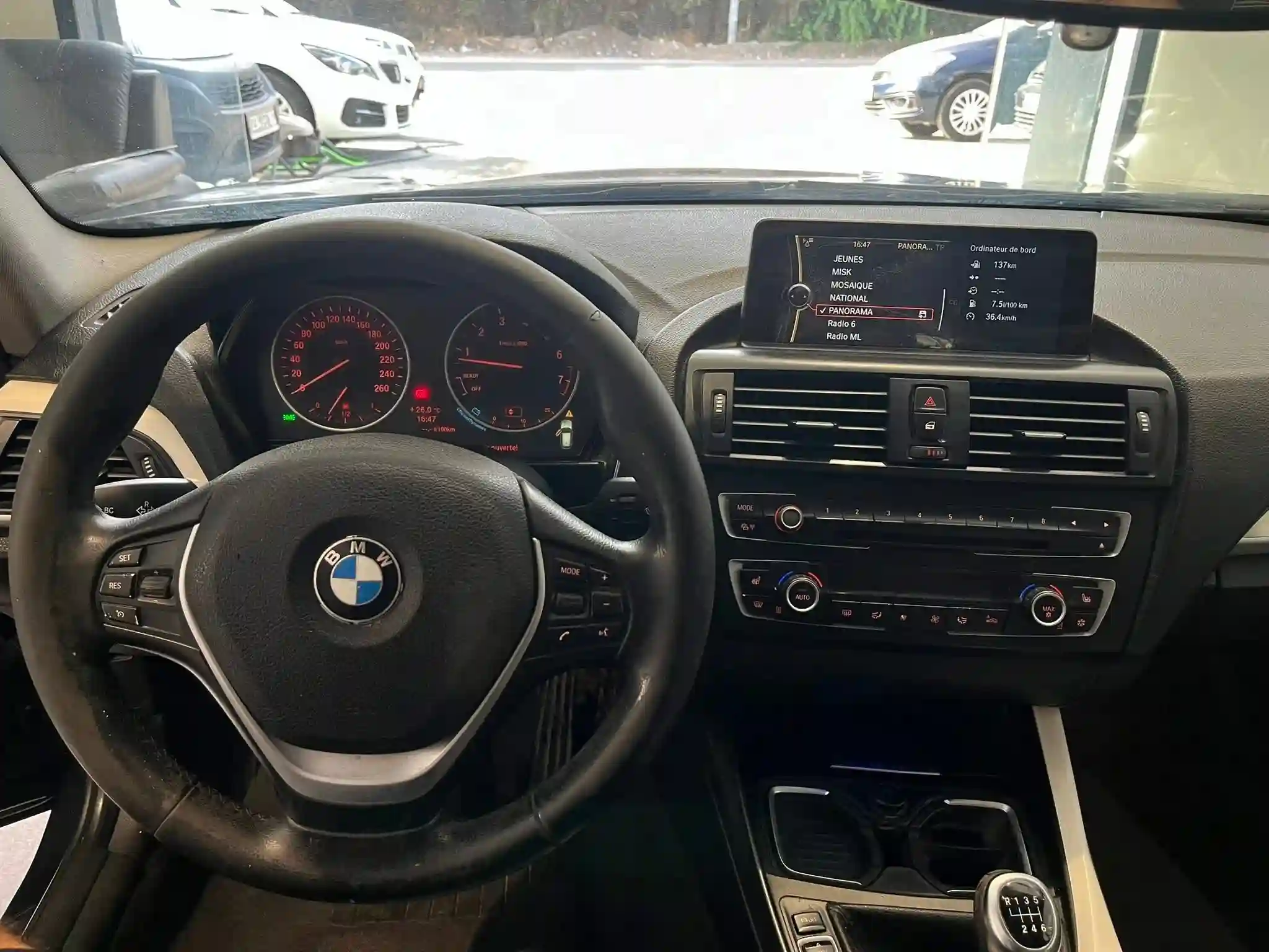 Bmw Série 1 f20 116i 136cv à Bou Mhel - Vue 2