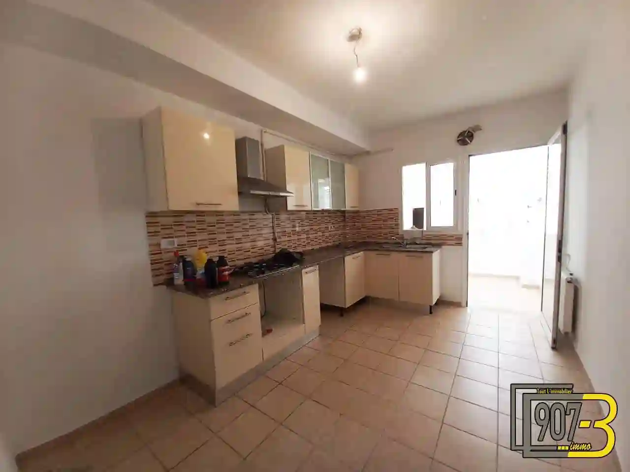 Un Appartement s3 à el Menzah 9c à El Menzah 9