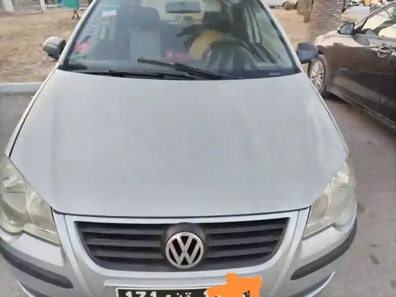 Volkswagen Polo Essence 2008 - Vue 9