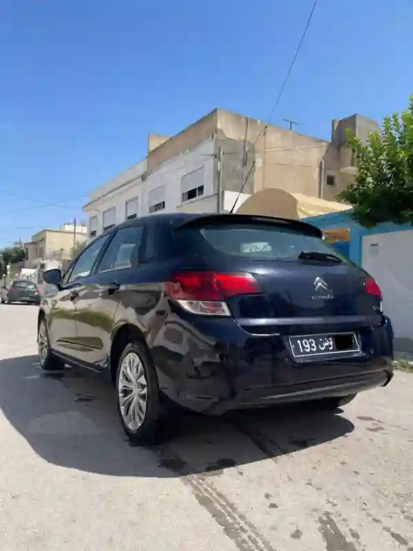Citroen C4 Essence 2017 - Vue 1