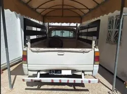 Isuzu tfr Propre à Nouvelle Medina