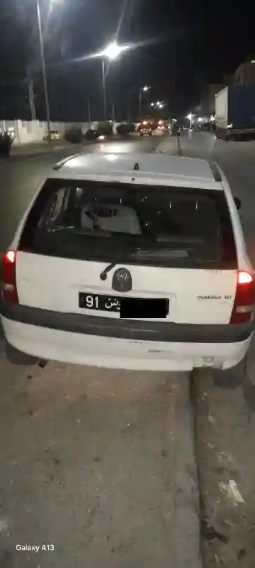 Opel Corsa Essence 1999 - Vue 1