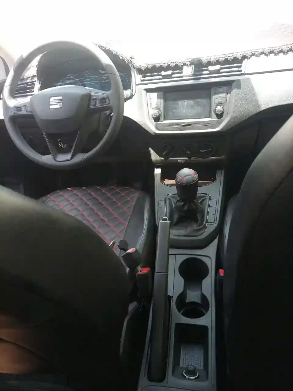 Seat Ibiza Populaire 2021 à Ariana - Vue 2