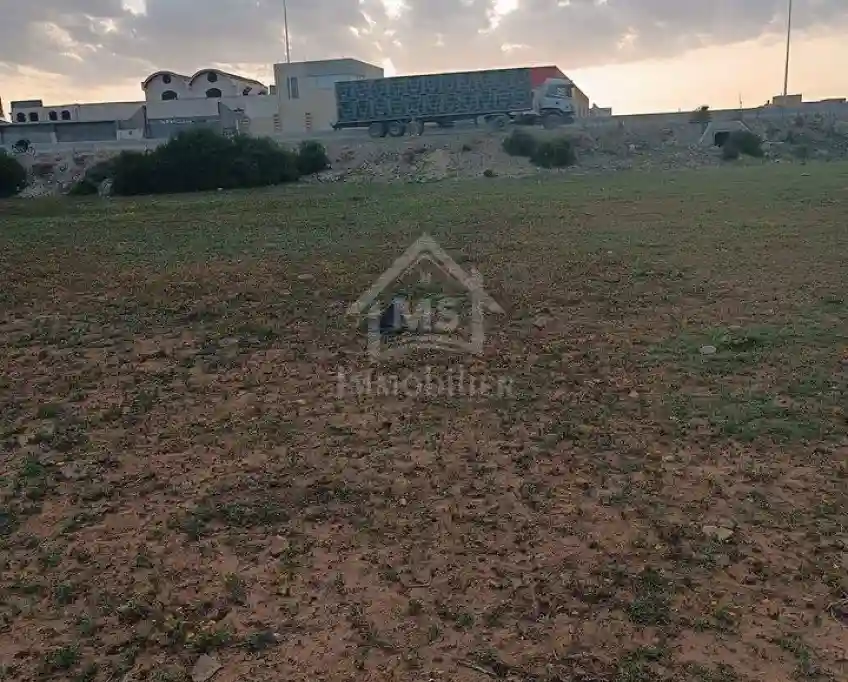 Terrain Pieds Dans L'eau de 9716 m² à Korba à Vendre 51355351 - Vue 4