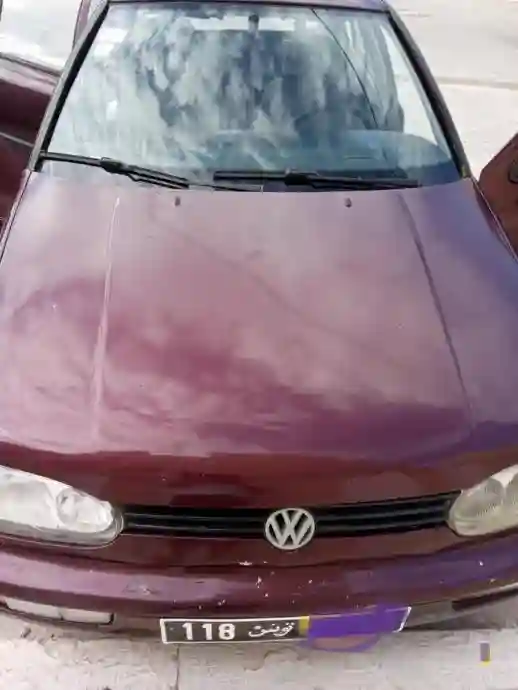 Golf 3 Diesel a Mahdia - Vue 4
