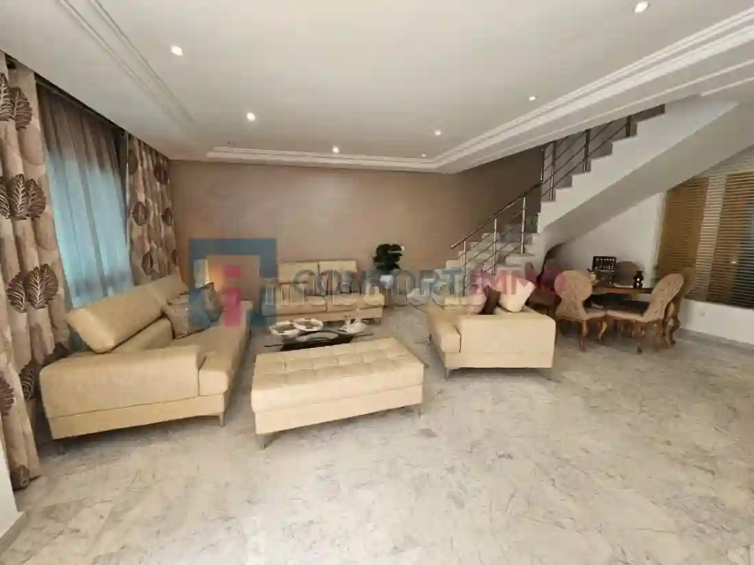 Location Duplex Meublé aux Berges du Lac 2 - Vue 1