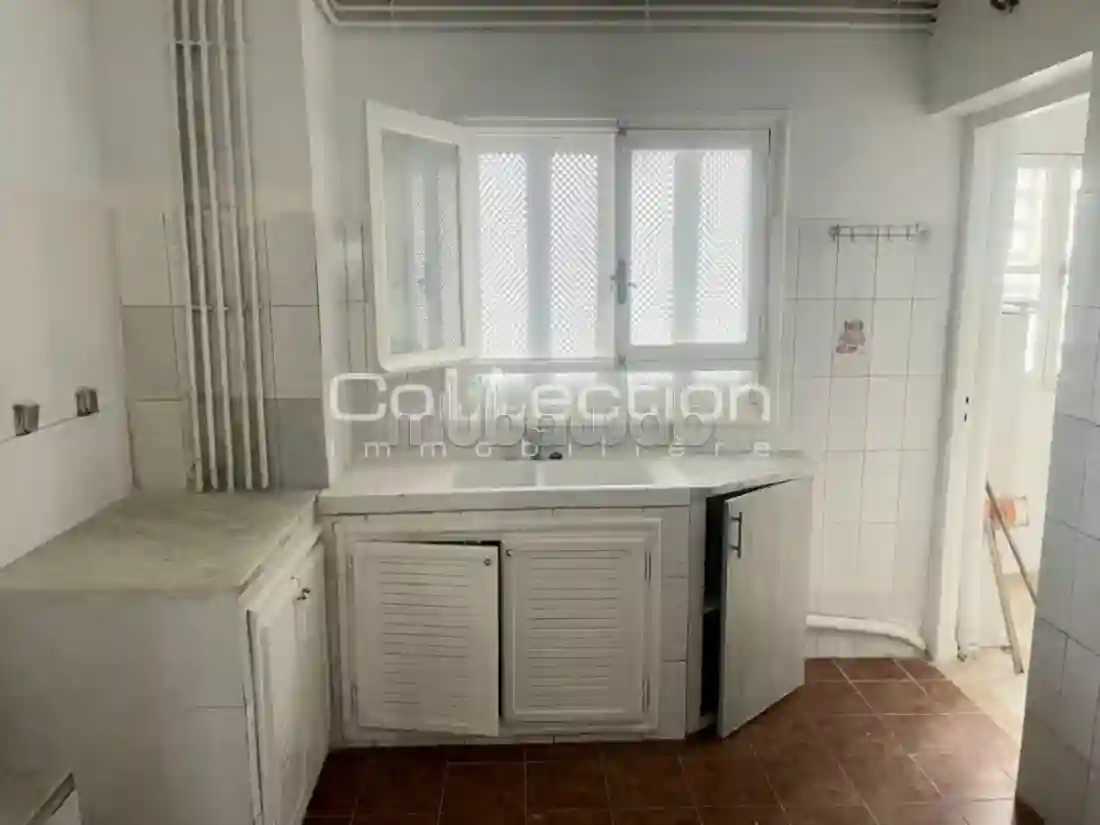 A Vendre un Appartemnt S3 à Riadh Andaloss - Vue 3