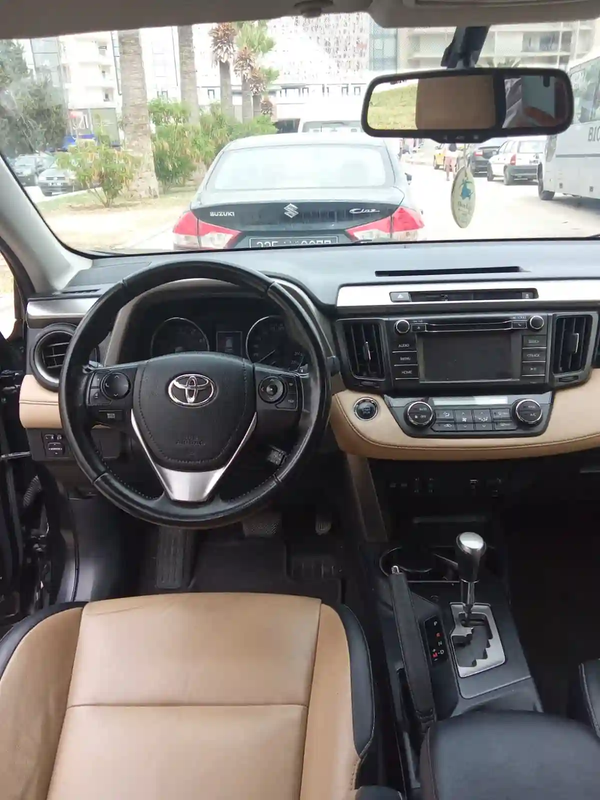 Je Vends ma Voiture Rav4 Toyota à Sousse - Vue 3