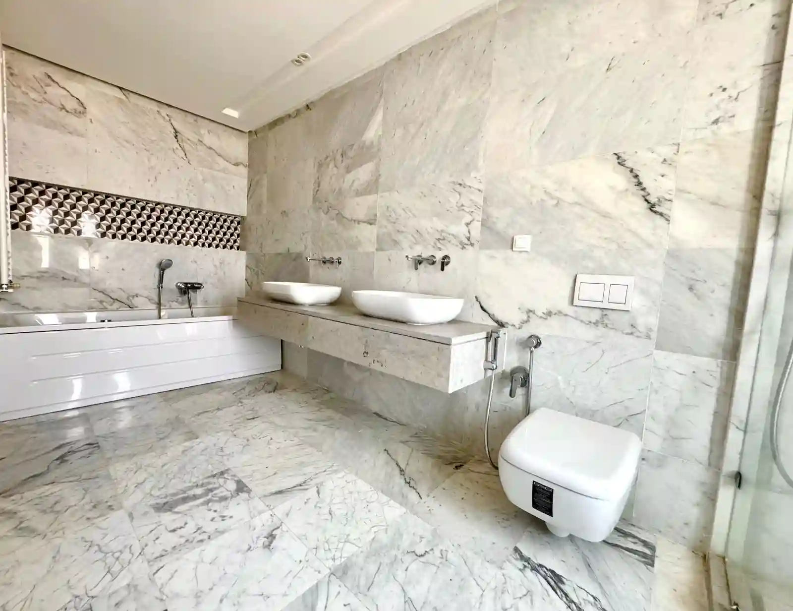 Magnifique Duplex s3 au lac 2 à Berge Du Lac - Vue 2