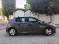Peugeot 208 Access Première Main EN État Neuf