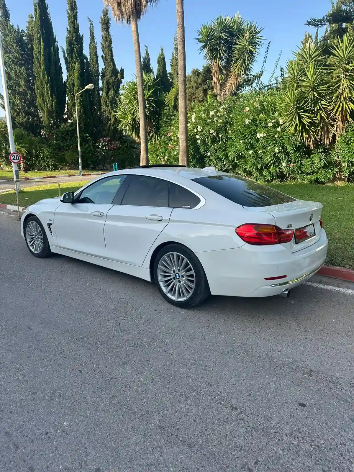 Bmw Serie 4 Gran Coupe - Vue 2