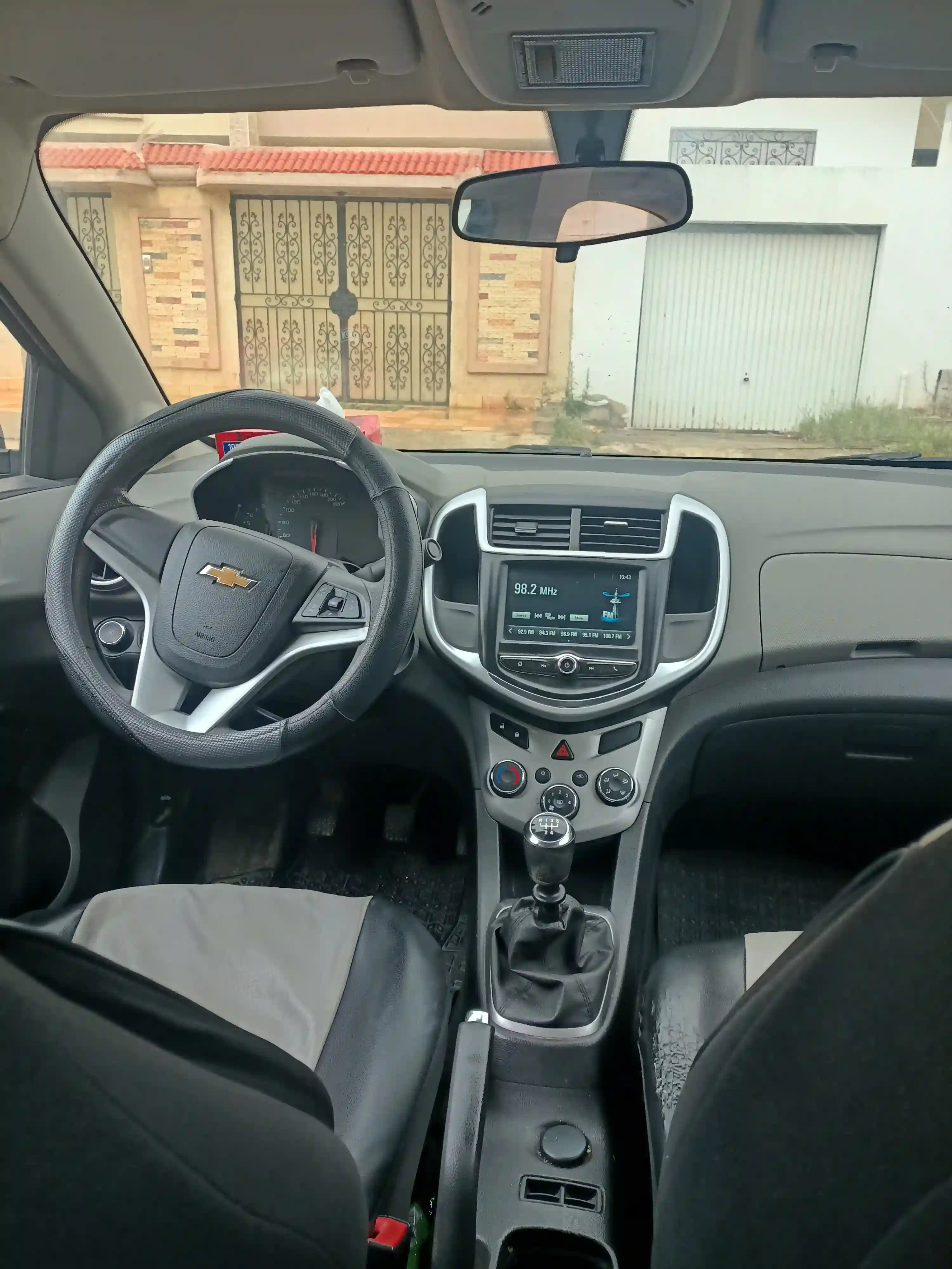Chevrolet Sonic - Vue 1
