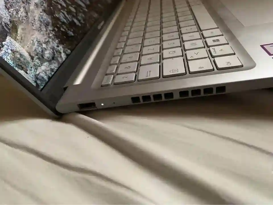Pc Portable Asus Vivobook16 à Nouvelle Medina - Vue 1