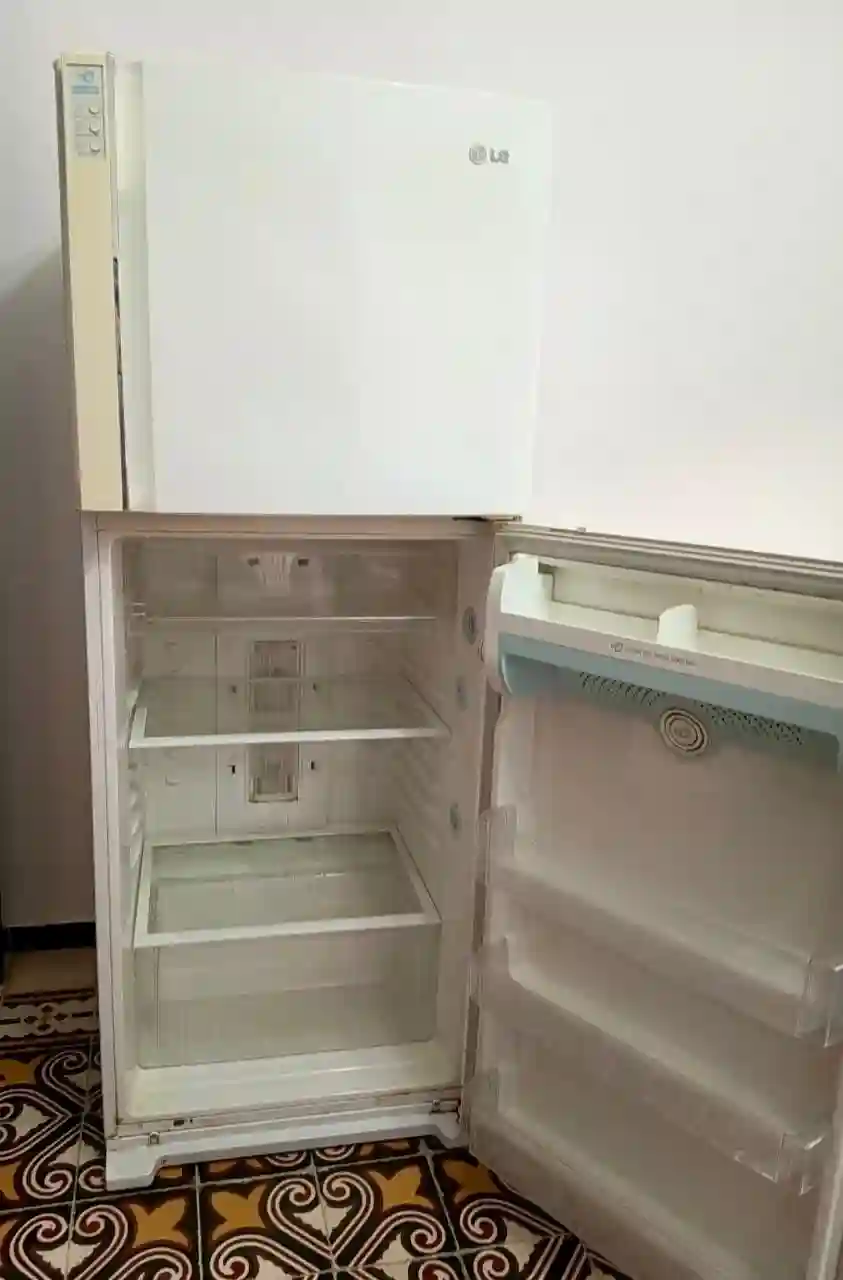Réfrigérateur lg Très bon État à Mannouba - Vue 1