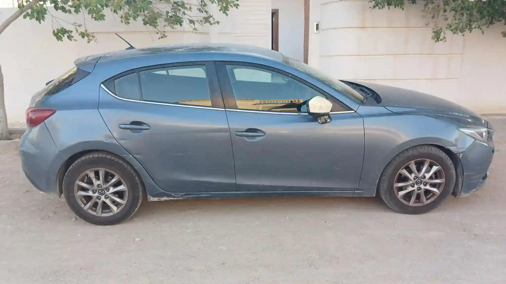 Mazda 3 - Vue 3