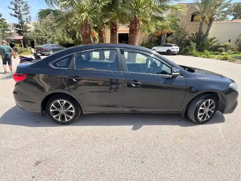 Voiture - Vue 9