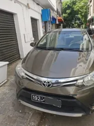 Yaris Sedan Modèle 2017 à El Menzah 7
