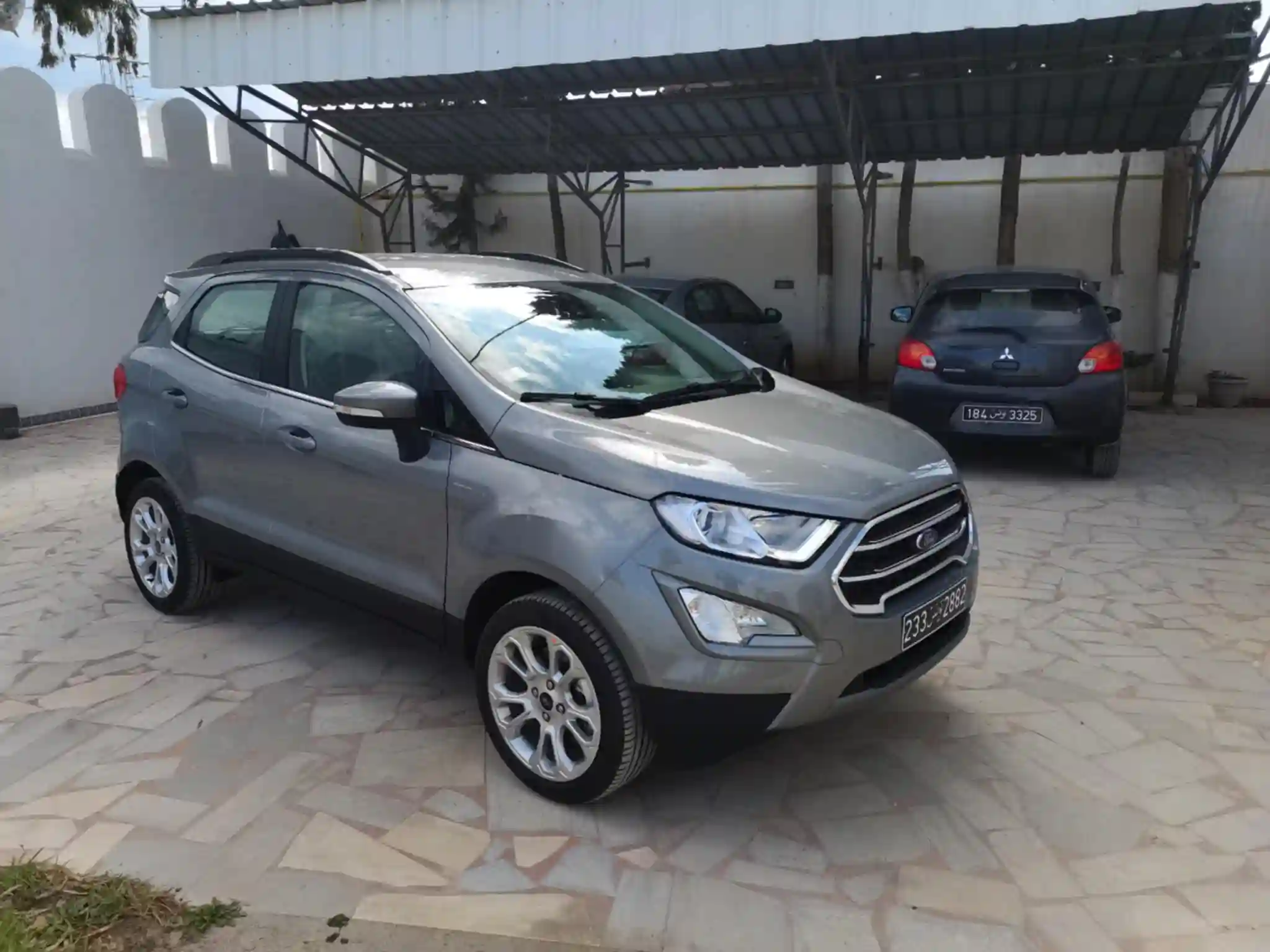 Ford Ecosport 1er Main à Grombalia - Vue 3
