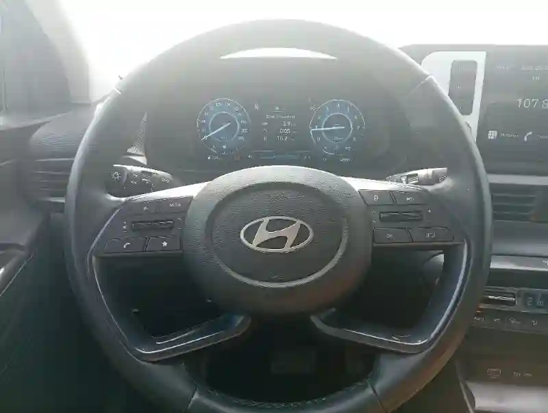 Hyundai I20 Hybride 2025 - Vue 1