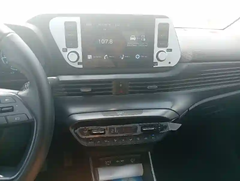 Hyundai I20 Hybride 2025 - Vue 2