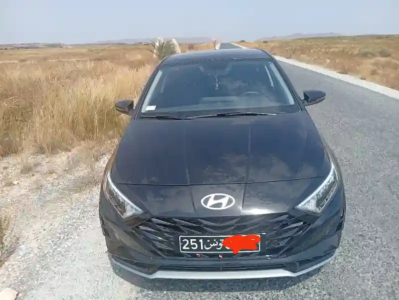 Hyundai I20 Hybride 2025 - Vue 4