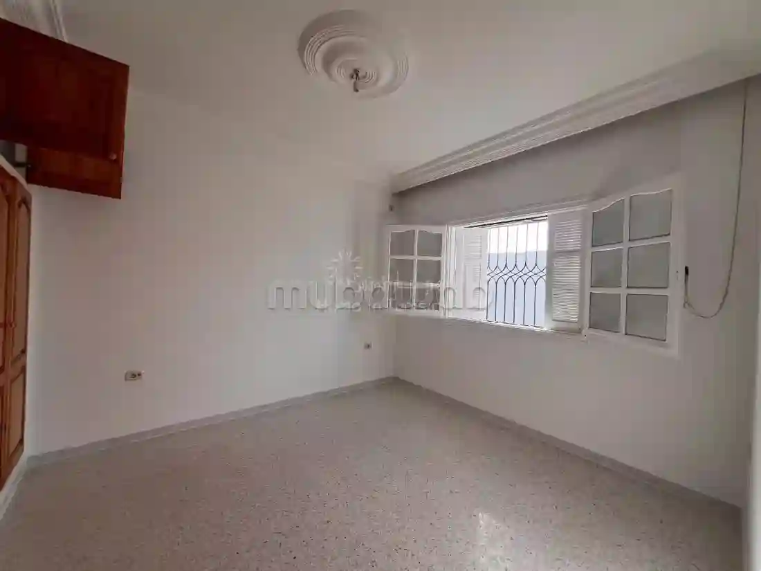 À Vendre – Villa Indépendante S4 à Cité Boukhzar - Vue 1