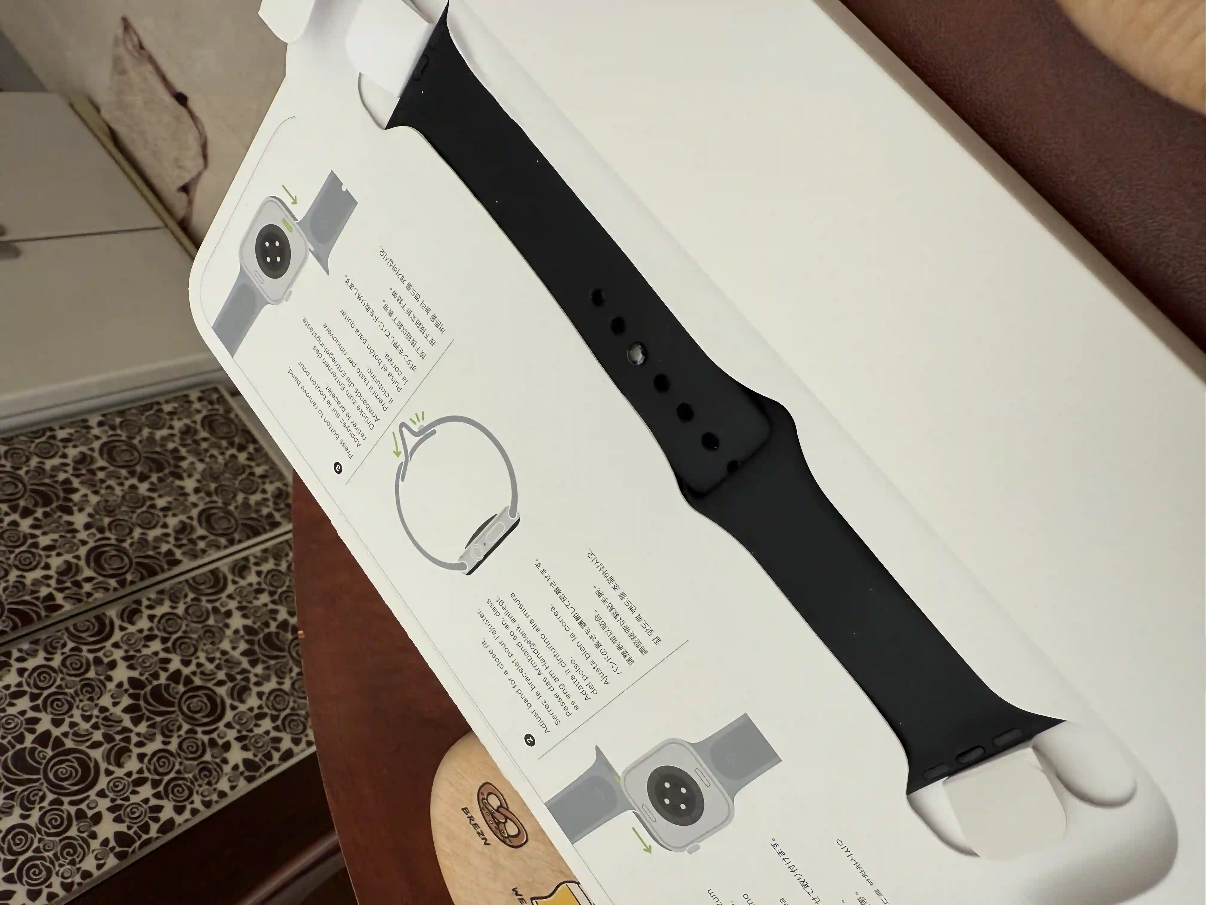 Apple Watch 10 46mm Noir gps à La Soukra - Vue 2